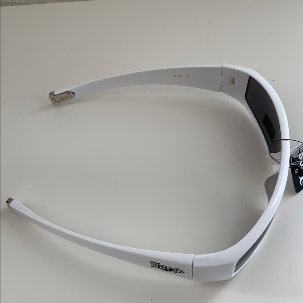 🆕 🆑 SUNGLASSES - Picture 5 of 8